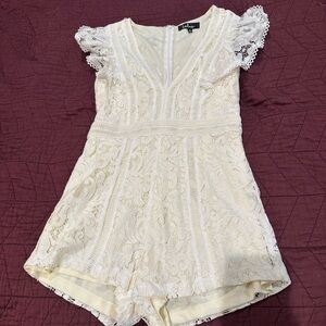 Lulu's Lace Ruffled Romper